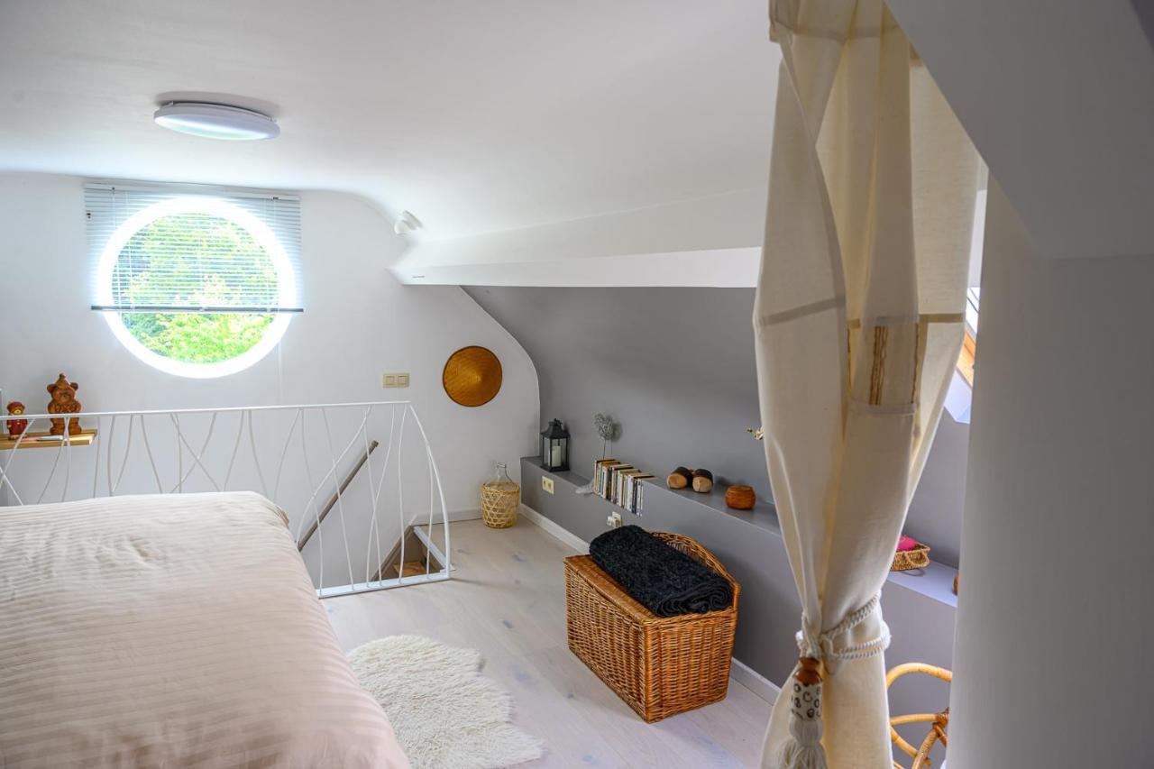Le Gite Du Jardin Des Secrets Namur Ngoại thất bức ảnh